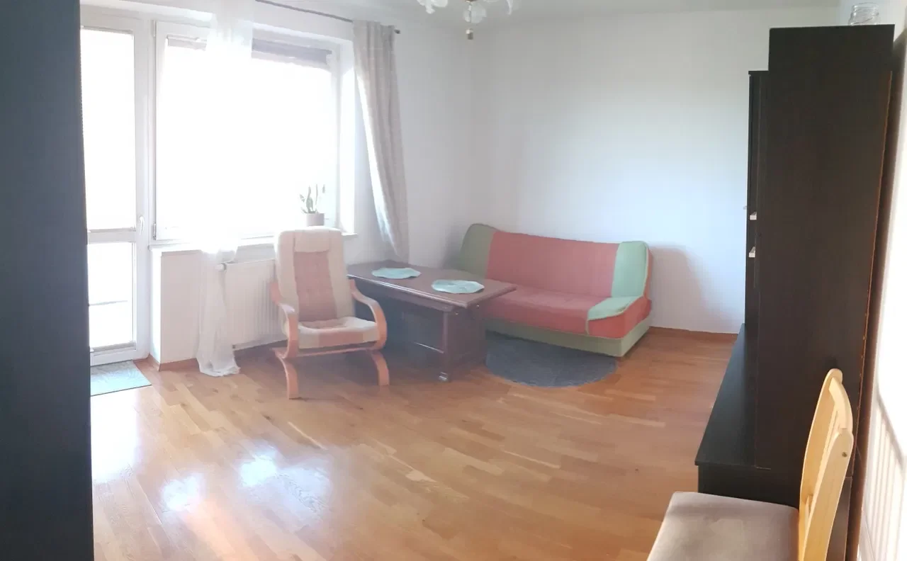 Duży pokój z balkonem - zdjęcie 8