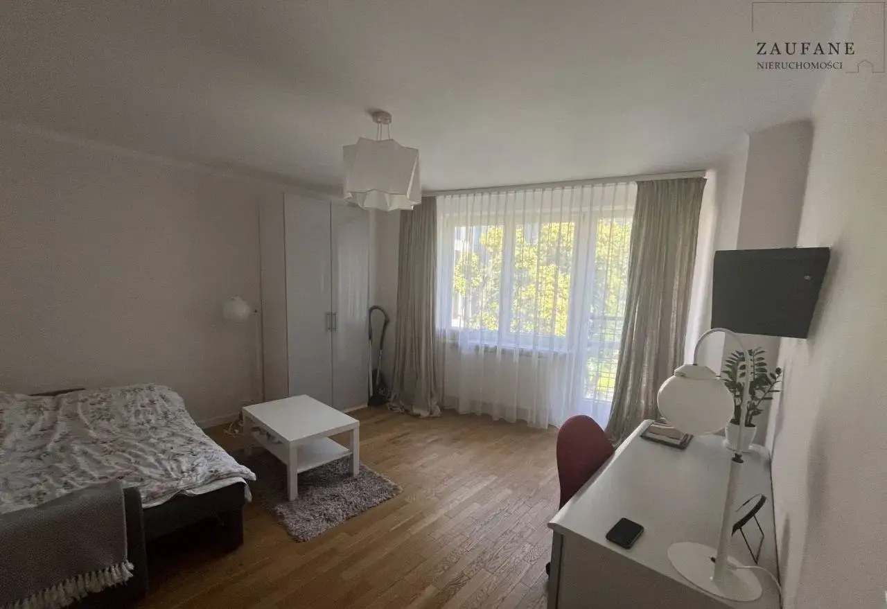 Nowoczesna Kawalerka w Samym Centrum Warszawy - Em - zdjęcie 3