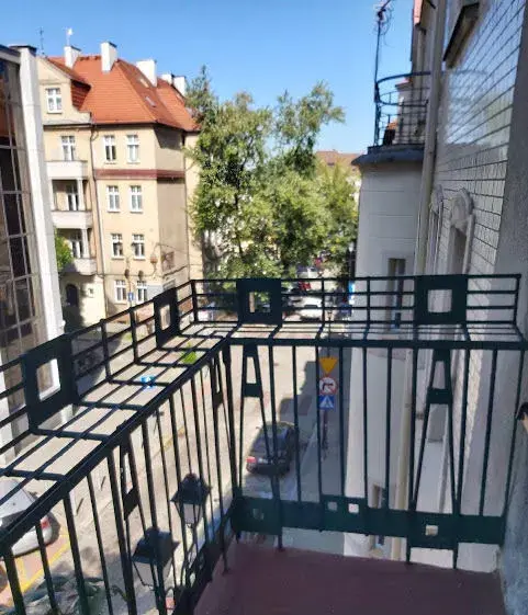 pokój z balkonem w centrum Katowic - zdjęcie 6