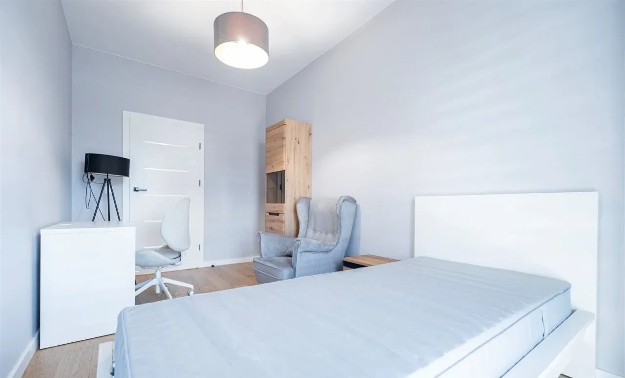 Apartament 3 pokoje z klimatyzacją i tarasem w centrum Łodzi - zdjęcie 10