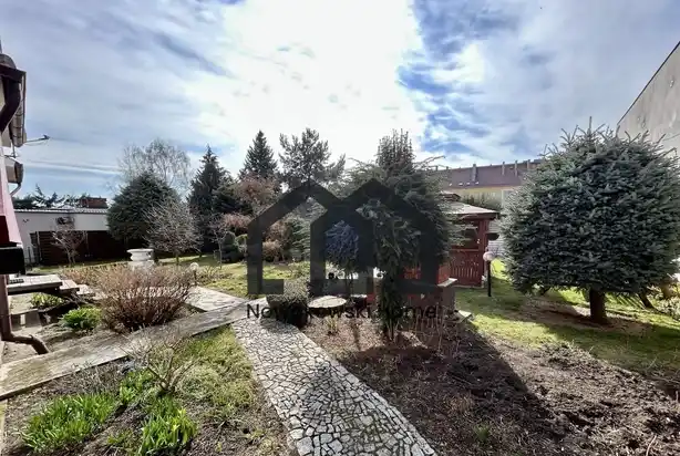 Dom wolnostojący na wynajem w Śremie - zdjęcie 4