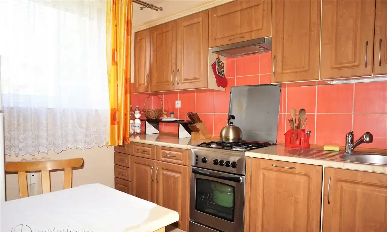 Krosno, 3 pokoje, umeblowane, 49m2 - zdjęcie 3