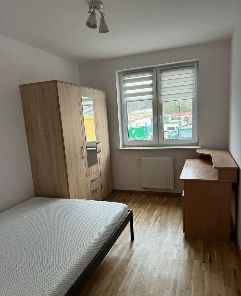 Wynajmę mieszkanie centrum Depowa 1 piętro 40 m kawalerka z windą - zdjęcie 4