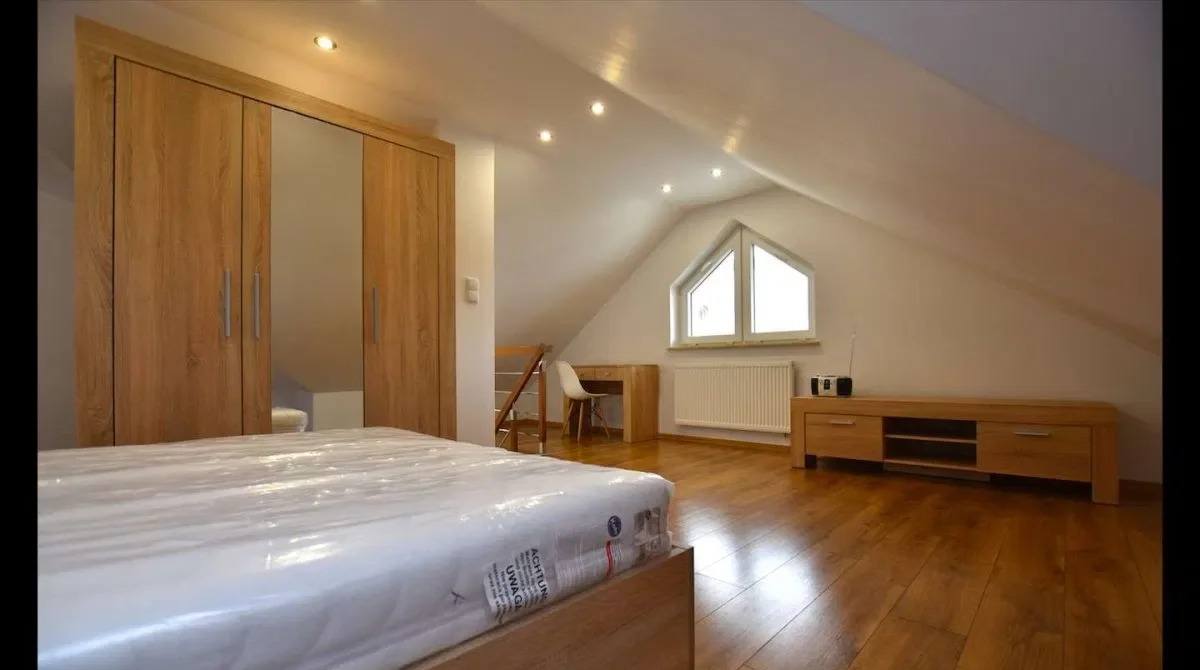 Dwupoziomowy apartament Ropczyce Pułaskiego - zdjęcie 8