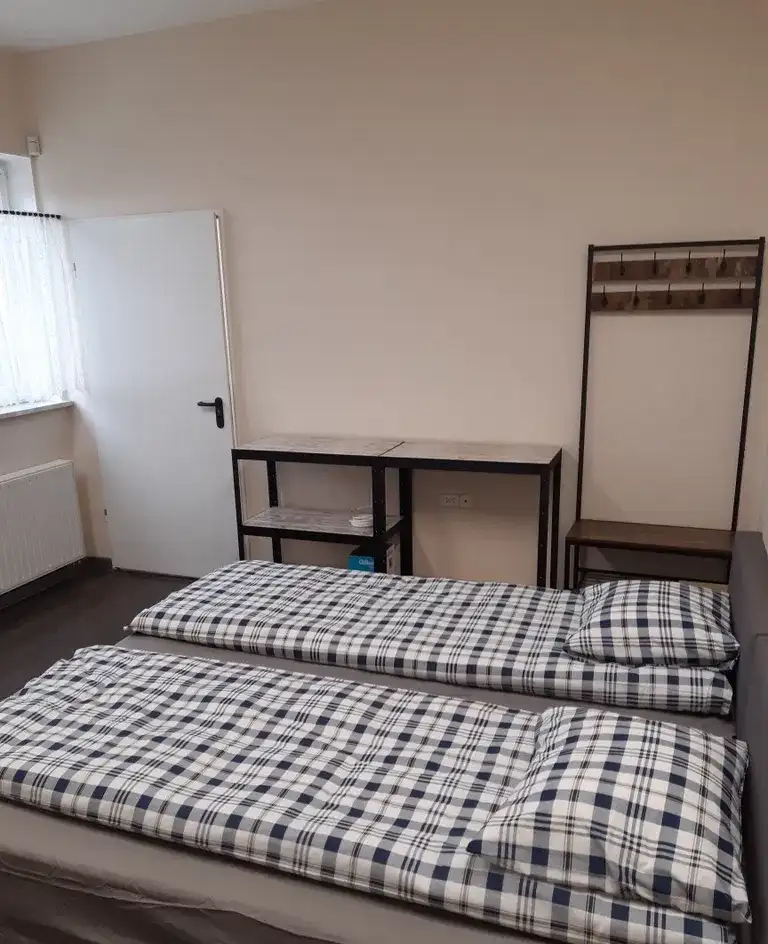 Pokój dwuosobowy 18 m2 - zdjęcie 3
