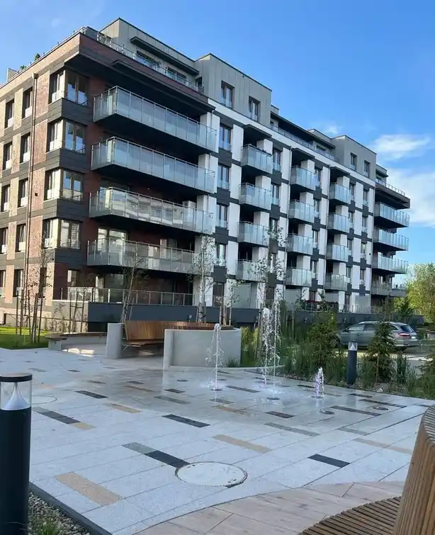 Piękny, słoneczny apartament na wynajem na minimum rok z miejscem postojowym - zdjęcie 7