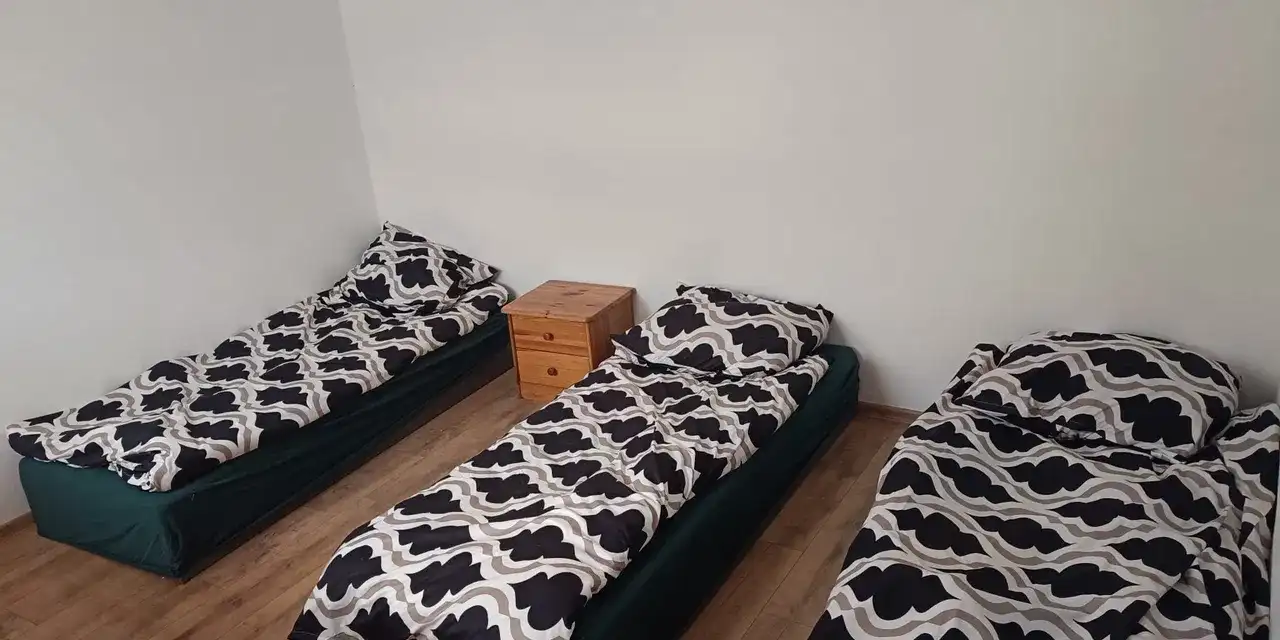 Dom dla pracowników - 12 osób | 2 niezależne mieszkania | - zdjęcie 2