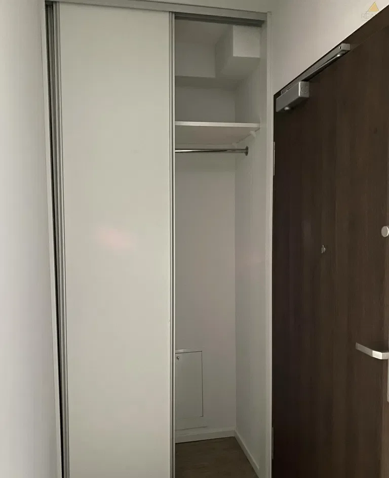 Komfortowa kawalerka w kameralnym budynku - zdjęcie 5