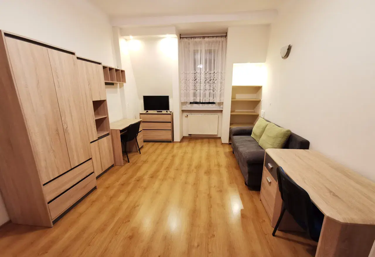 Wynajmę duży pokój 20 m2 w mieszkaniu 3-pokojowym 85 m2 / CENTRUM - zdjęcie 5