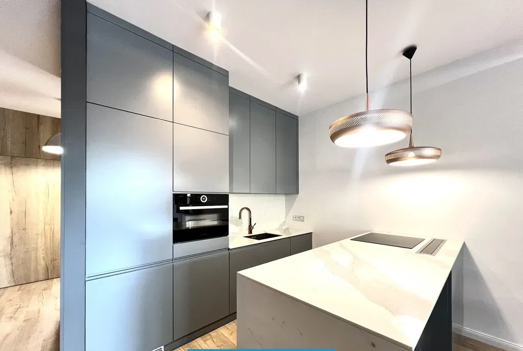 Apartament z widokiem na Wisłę w sercu starówki! - zdjęcie 4