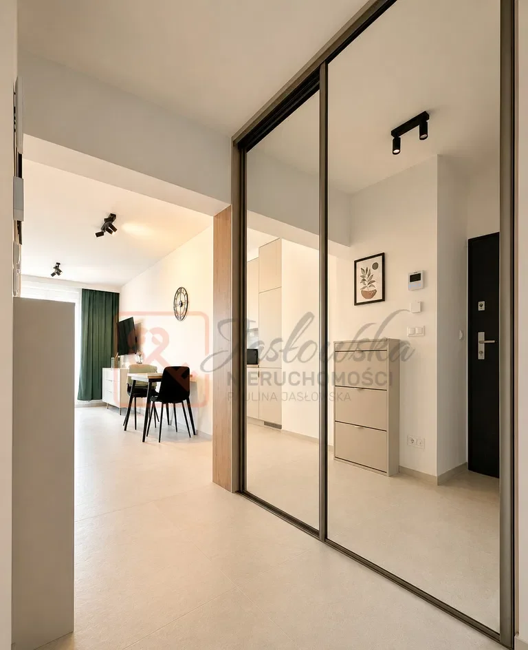 Wynajem| Kawalerka 27,68 m² | 14 piętro | Carpatia - zdjęcie 2