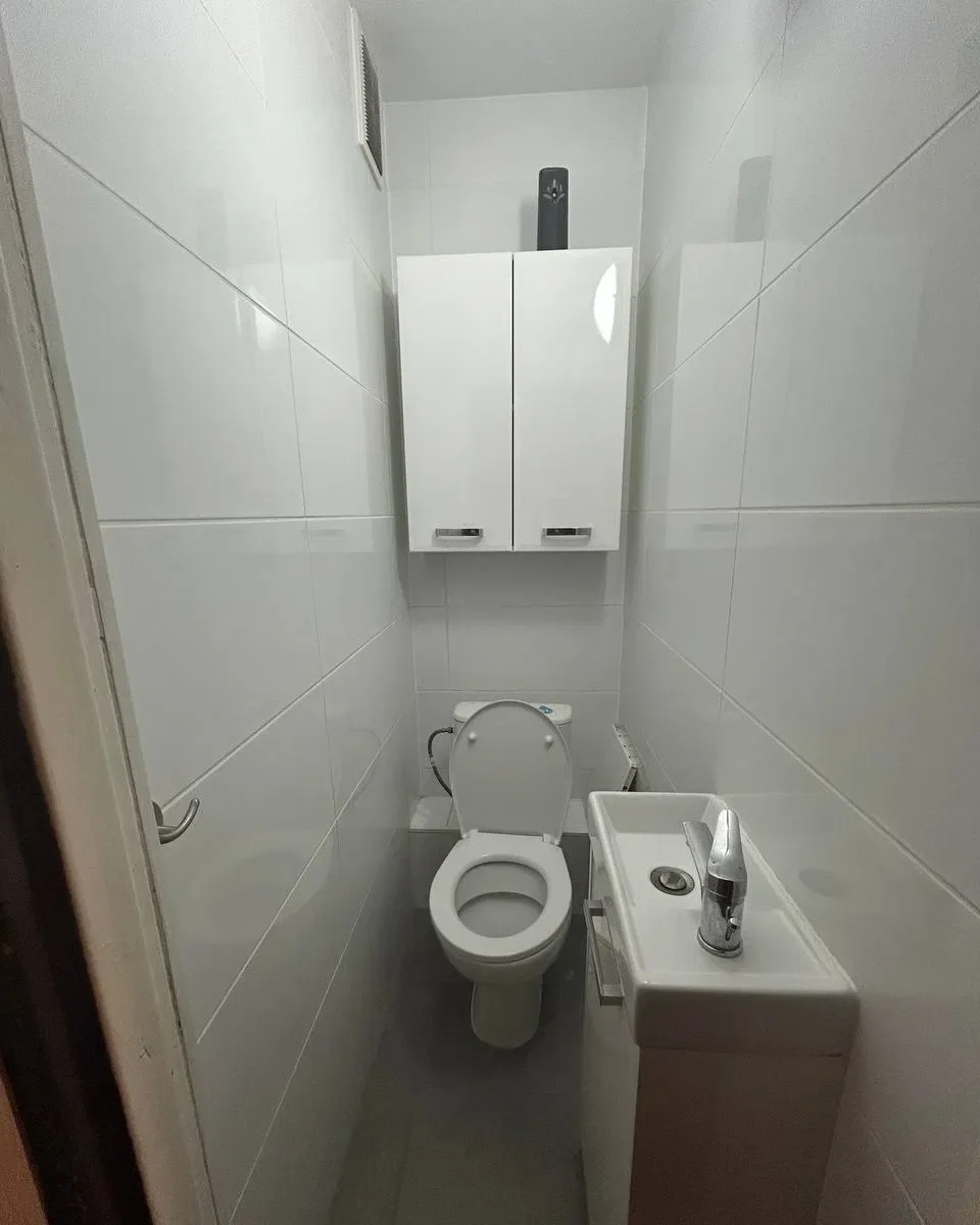 Pokój jednoosobowy – Wrocław, ul. Obornicka 32 - zdjęcie 9