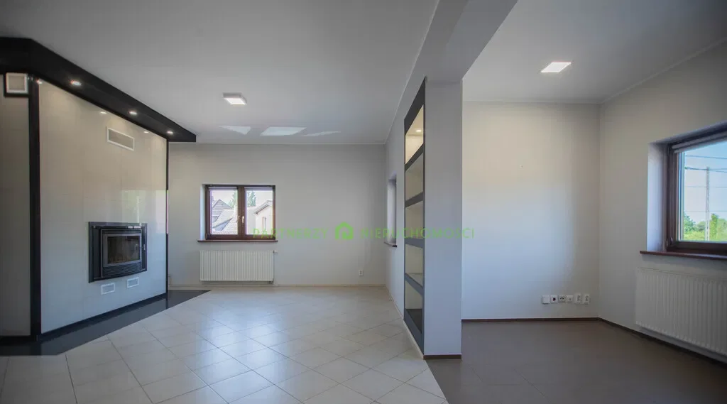 Dom wolnostojący wysoki standard 247 m² na wynajem - zdjęcie 2