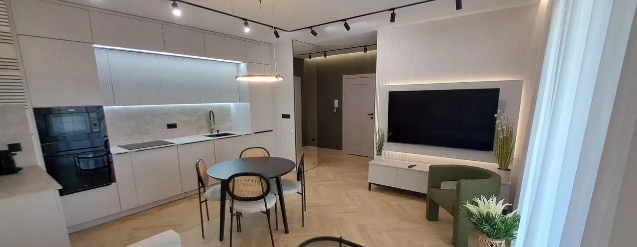 Dwupokojowy apartament w centrum Łodzi - zdjęcie 3
