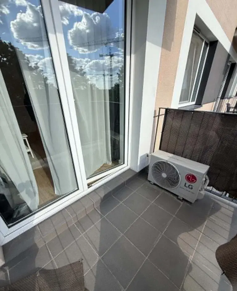 MIEJSCE PARKINGOWE Kom. Lokatorska WINDA Balkon KLIMATYZACJA - zdjęcie 5