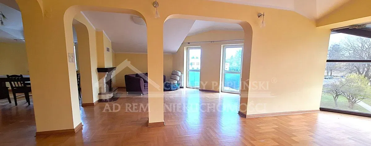 Zamość, Centrum, 180 mkw., garaż w cenie - zdjęcie 3