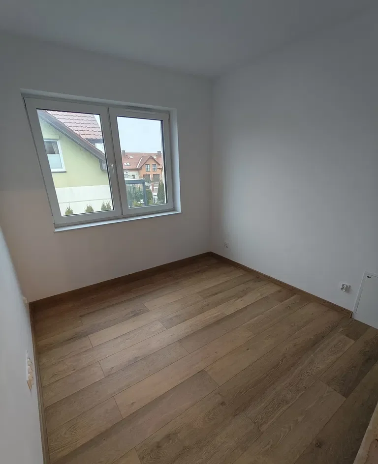 Nowy dom 87 m² pierwszy najem |wysoki standard|ogródek| 2 miejsca park - zdjęcie 10