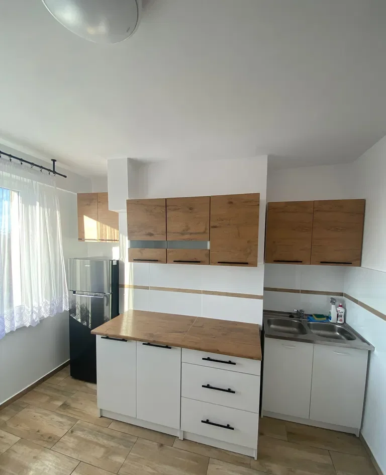 Kawalerka do wynajęcia - zdjęcie 5