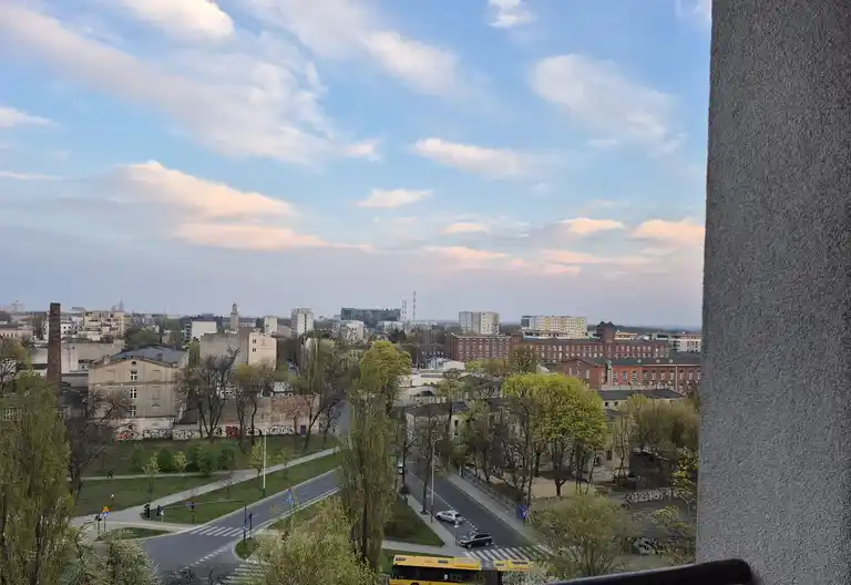 Nowoczesny apartament w w bardzo dobrej lokalizacji - zdjęcie 9