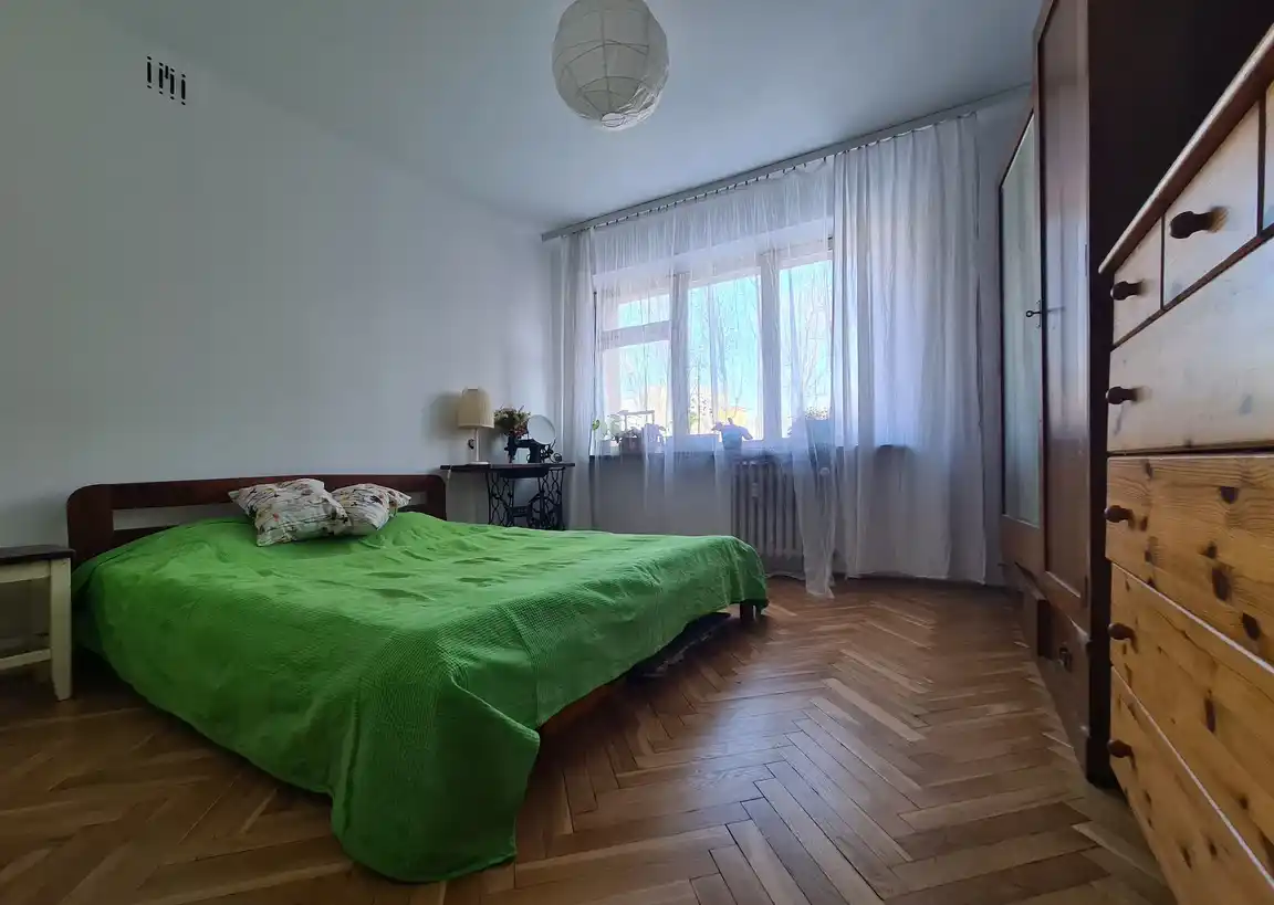 słoneczne dwupokojowe z ogródkiem za oknem - zdjęcie 4