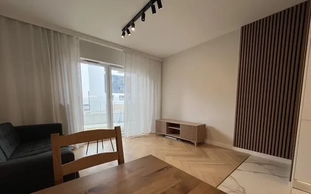 2 pokoje, mieszkanie na wynajem - Poznań, Ławica - zdjęcie 2