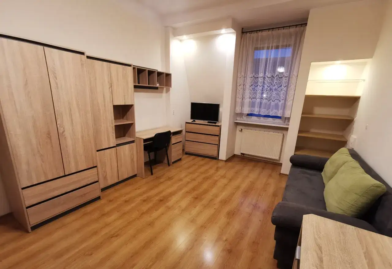 Wynajmę duży pokój 20 m2 w mieszkaniu 3-pokojowym 85 m2 / CENTRUM - zdjęcie 6
