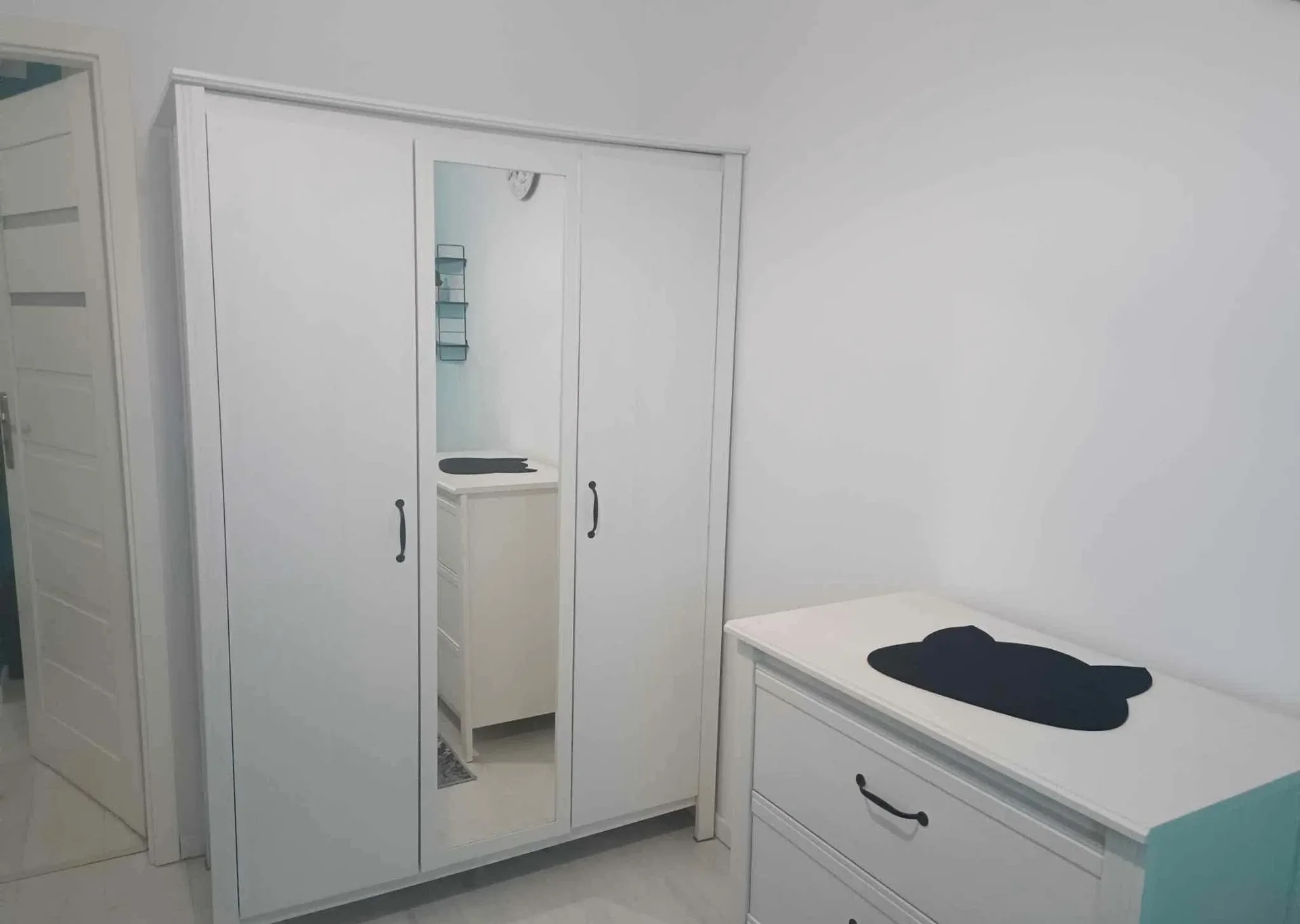 Wynajem pokoju w apartamentowcu na Krzykach - zdjęcie 2