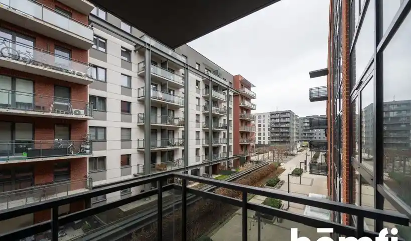 Loftowe mieszkanie w Browarach Wrocławskich - zdjęcie 8