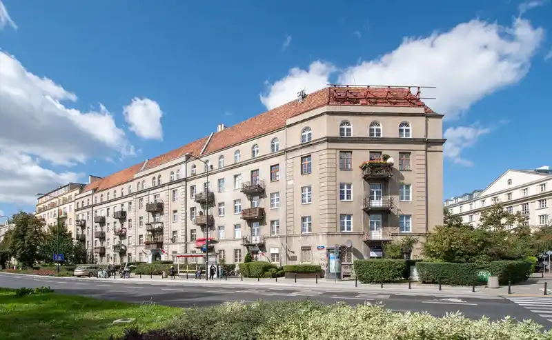 KLIMATYCZNE KAWALERKA W KAMIENICY STARA OCHOTA - zdjęcie 6