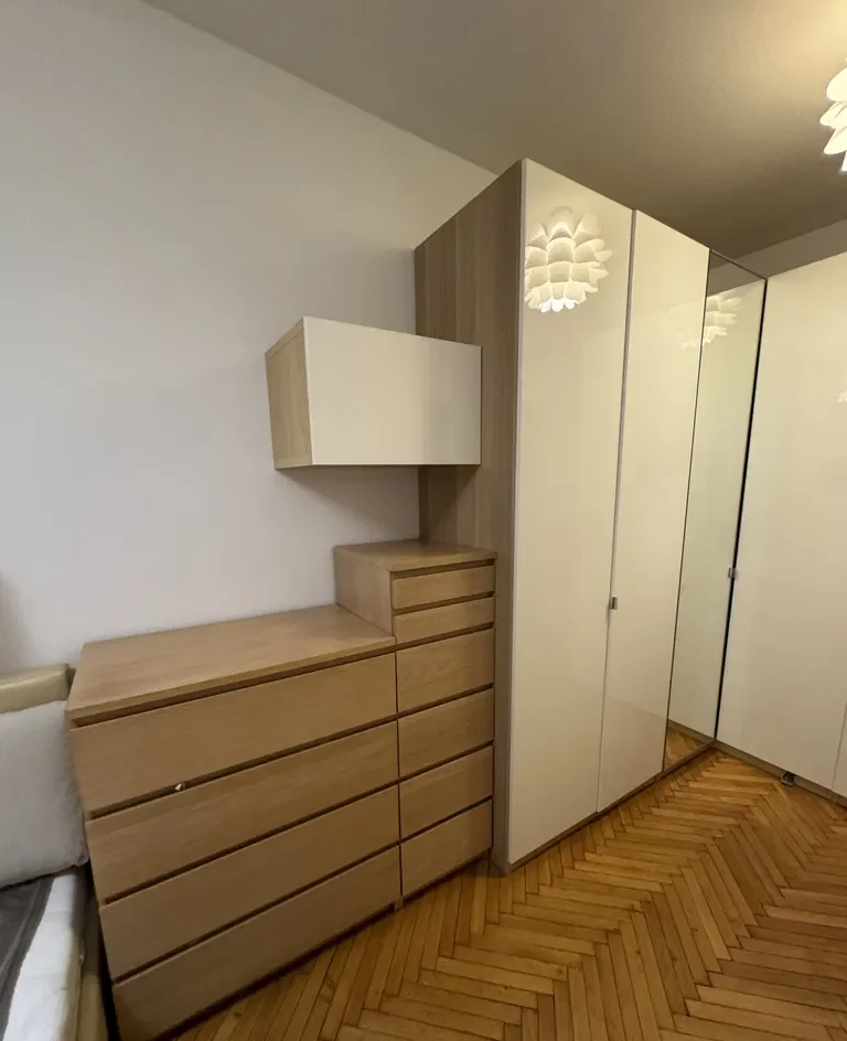 Nowoczesne mieszkanie ,świeżo po repomoncie w centrum Łodzi - zdjęcie 4