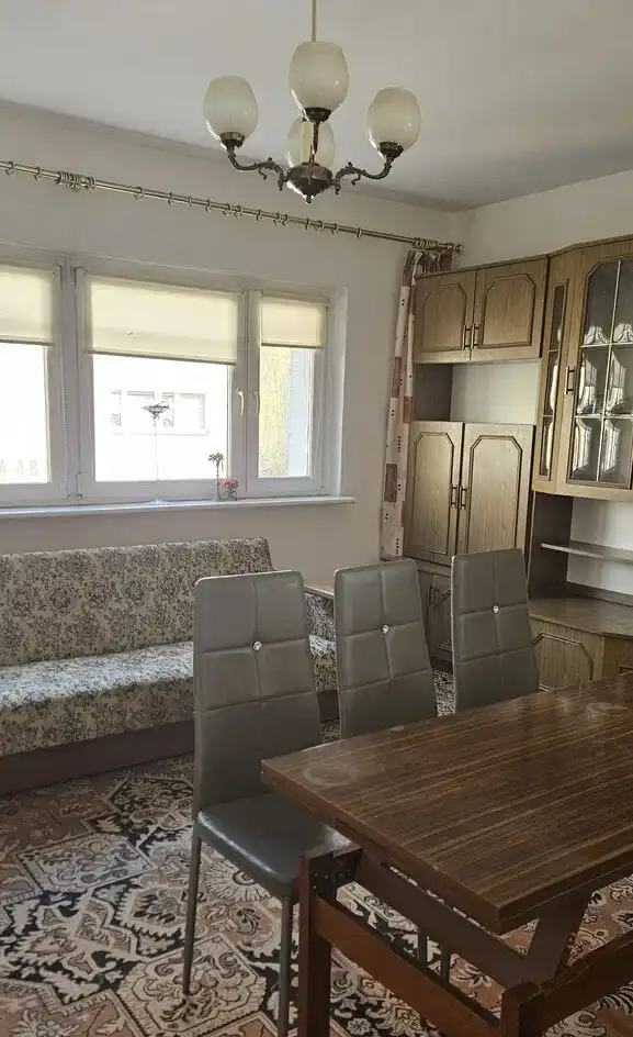Do wynajecia 48,5 m2 1 piętro z balkonem Świt - zdjęcie 3
