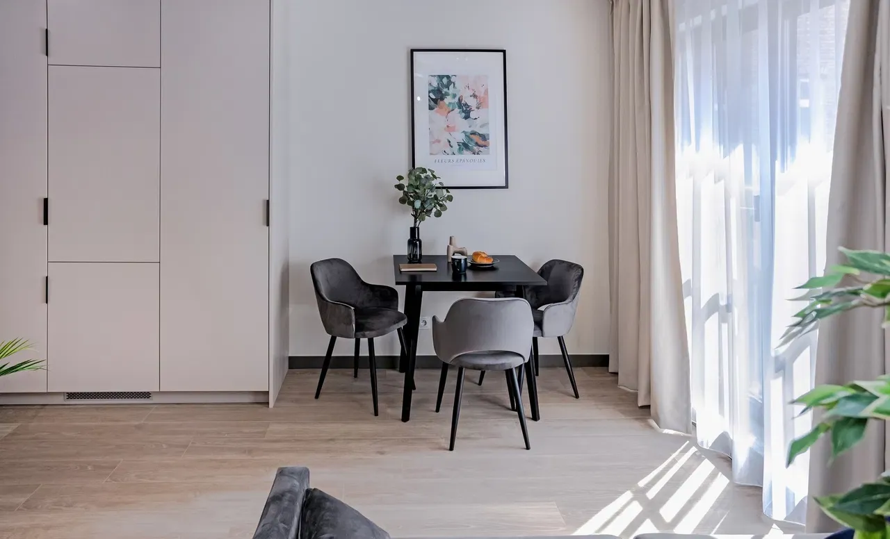 ~  Stylowe Przestronne Studio w Centrum, Wifi w cenie! - zdjęcie 3