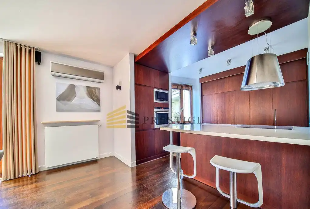 Wynajmę Apartament na Powiślu 131 m2 - 4 pokoje - zdjęcie 8