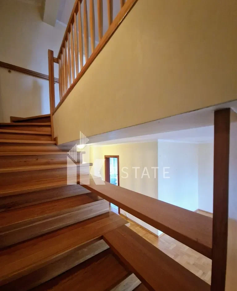 Dom szeregowy 240 m2 | 5 sypialni | Gumieńce | 550 - zdjęcie 4