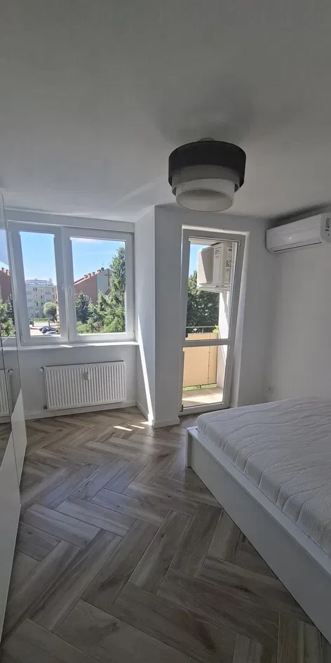 Mieszkanie 42 m2, 2 pokoje, z balkonem i klimatyzacją - zdjęcie 8