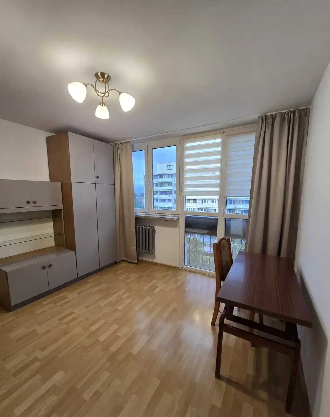 Jasna kawalerka 29 m2/ul. Kamienna/ obok Sky Tower/ po remoncie