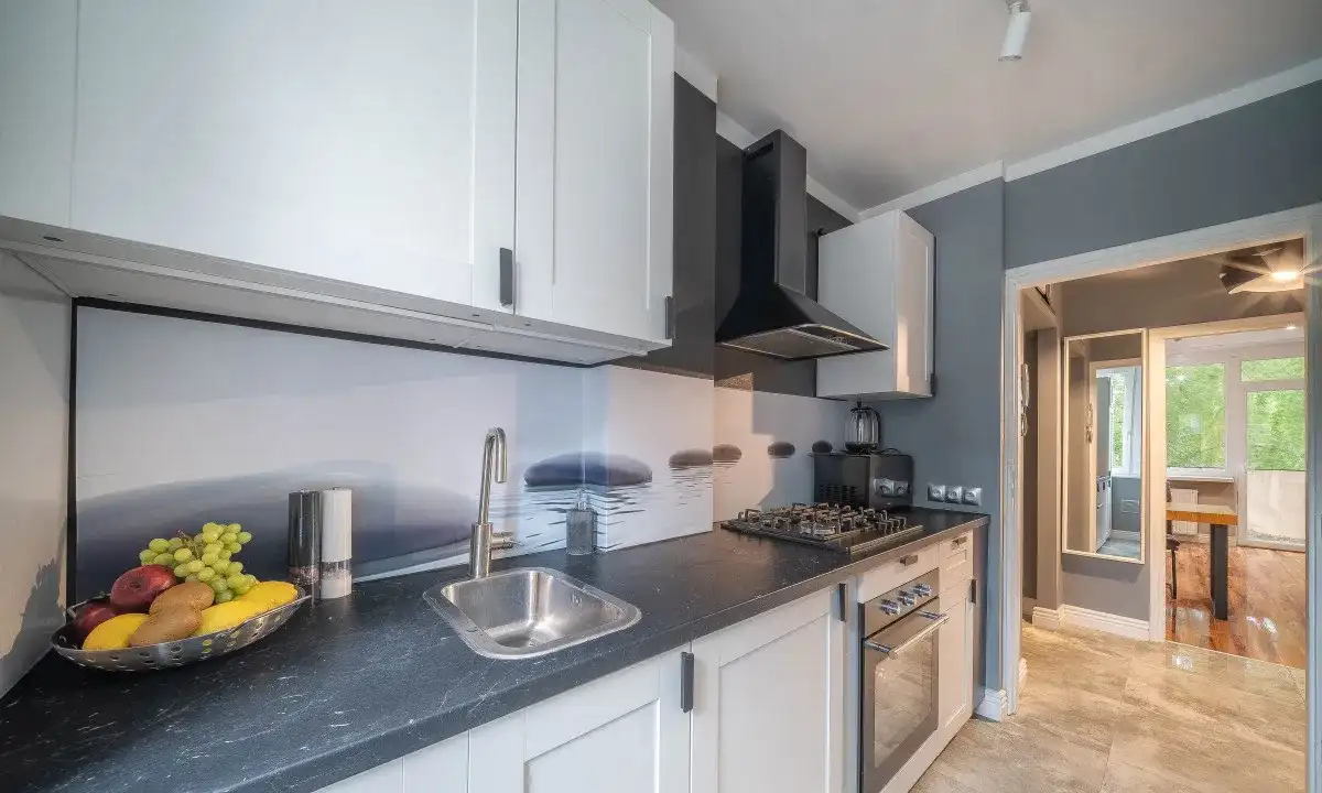 Apartament przy ul. Nowogrodzkiej 74 - zdjęcie 9