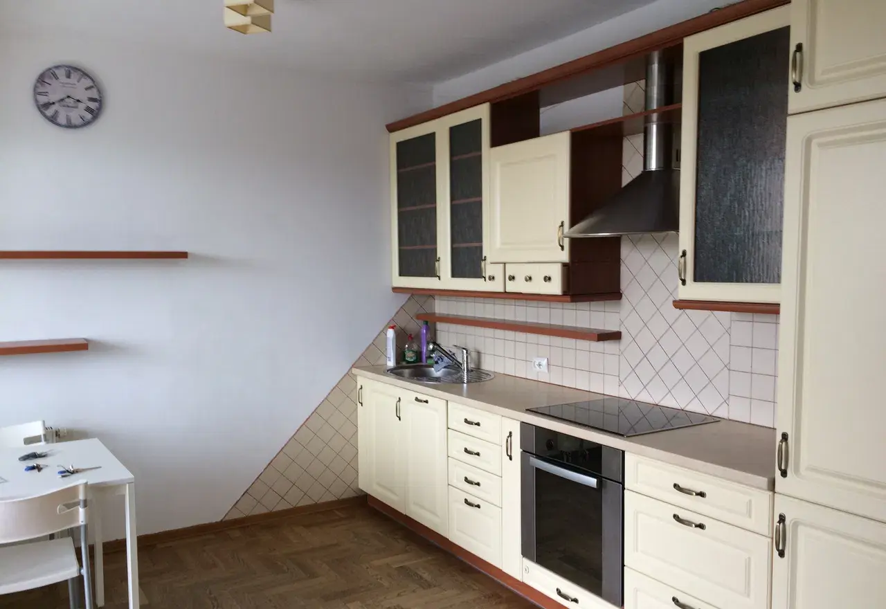 Wynajmę trzypokojowe mieszkanie Olbrachta 118, Bemowo