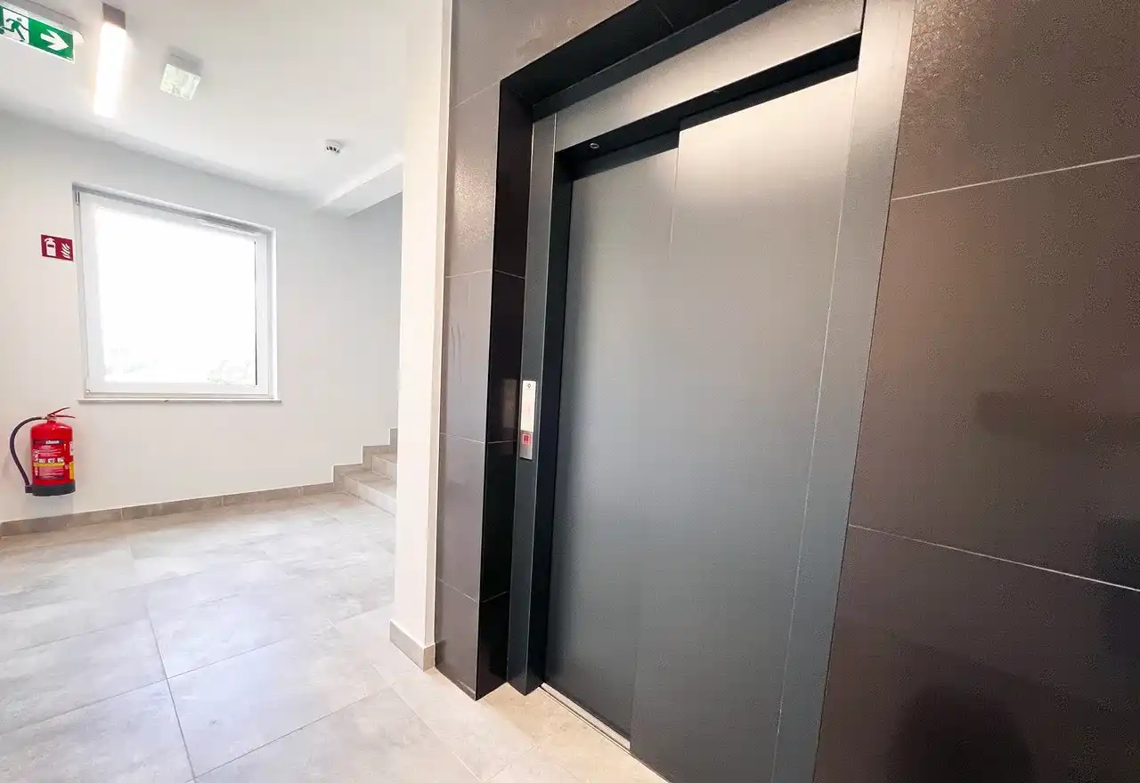 NOWY komfortowy apartament. Pierwszy najem, klimatyzacja. Faktura VAT - zdjęcie 10