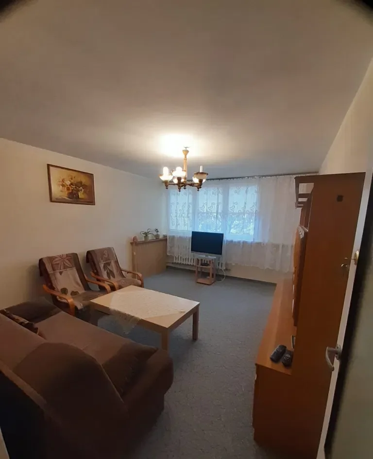 Mieszkanie 4-pokojowe 67 m² do wynajęcia – ul. Wesoła, Wrocław - zdjęcie 2