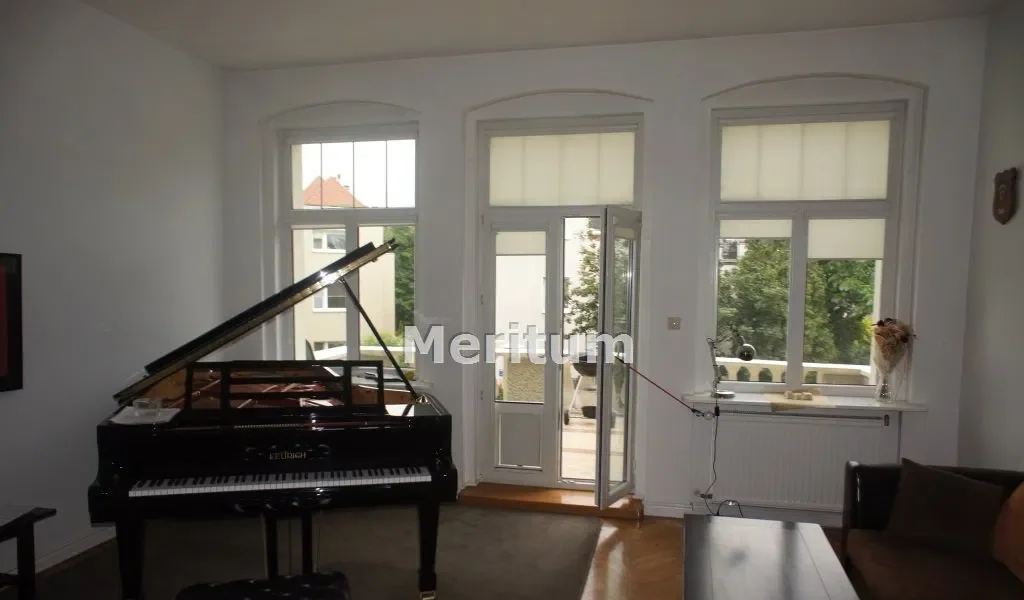 Mieszkanie 4 pokoje nieumeblowane garaz ogród - zdjęcie 4