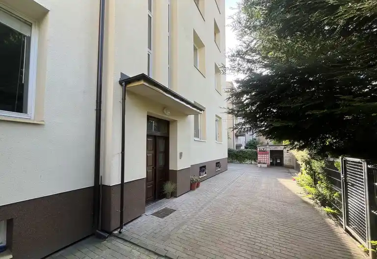 Wysokie mieszkanie na parterze w kamienicy dzielnica Wieniawa Lublin - zdjęcie 8