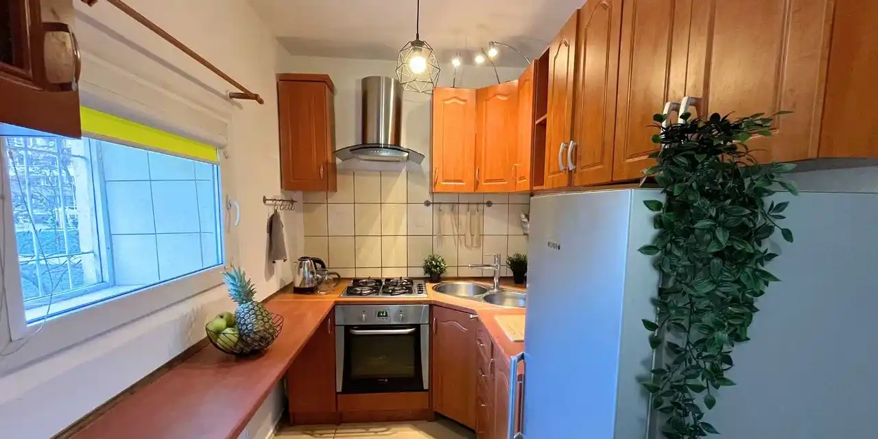 Pokój jednoosobowy przy ul. Powstańców Śląskich 103 (mieszkanie z 3 pokojami jednoosobowymi) - zdjęcie 7
