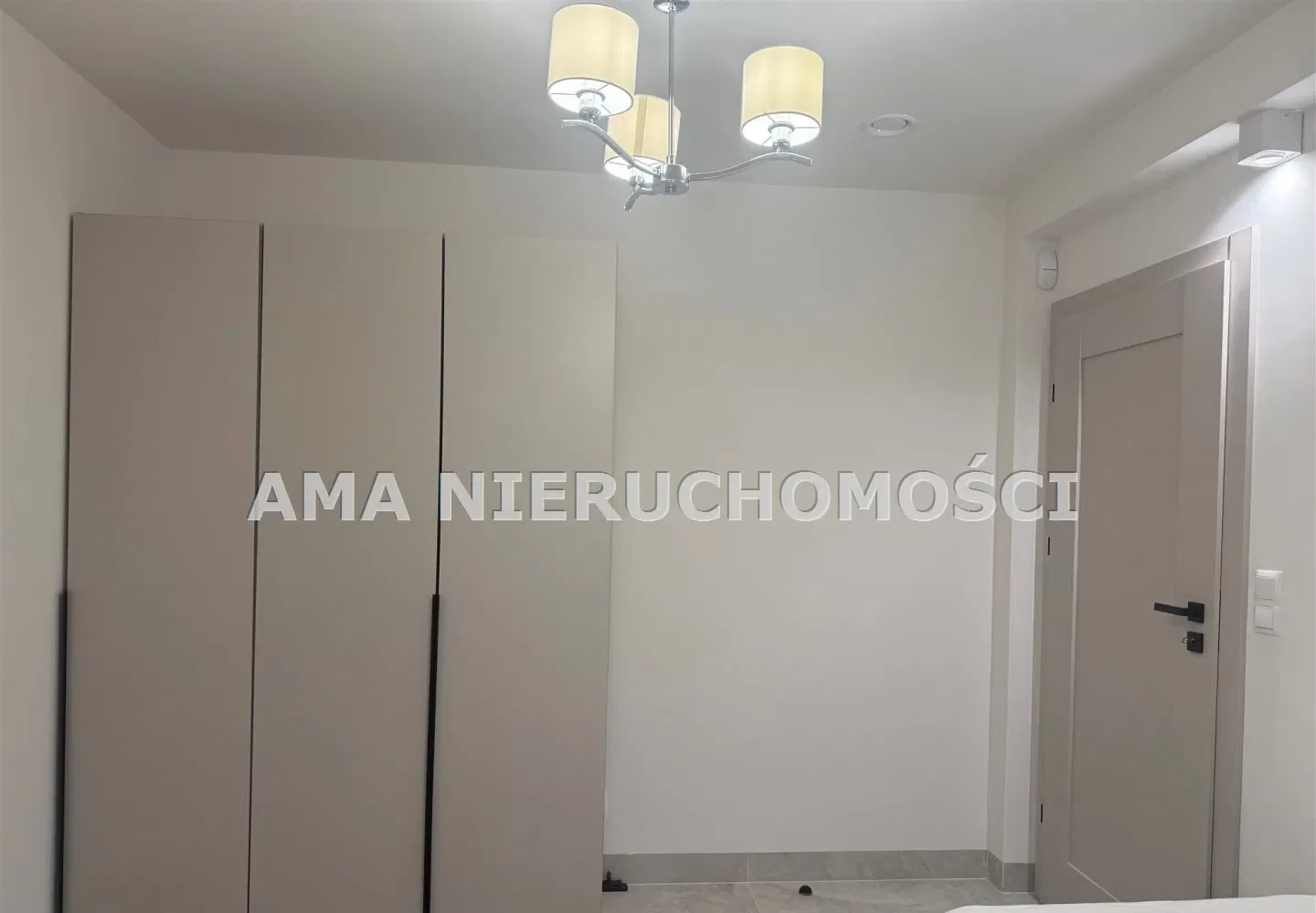 Komfortowy dom w wysokim standardzie, 6 pokoi - zdjęcie 7