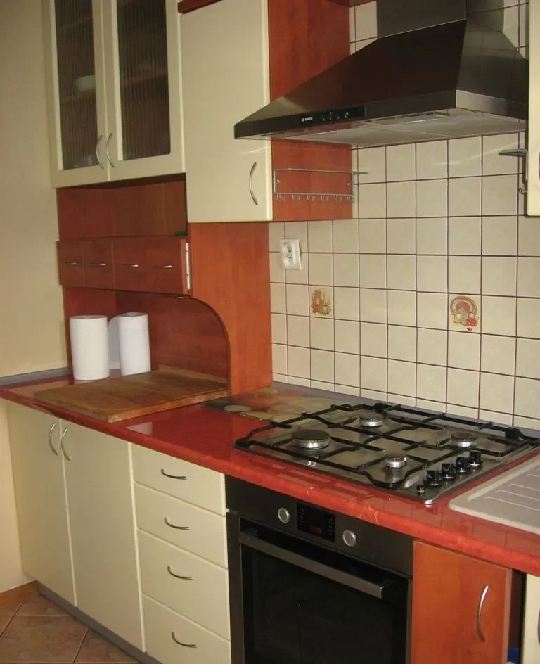 Piaseczno ul Mlynarska 53m2 ,2 pokoje , garaż - zdjęcie 9