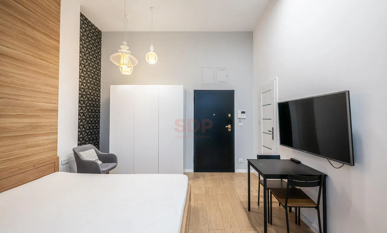 Studio 26 m² w sercu Wrocławia – Bulwar Staromiejski - zdjęcie 2