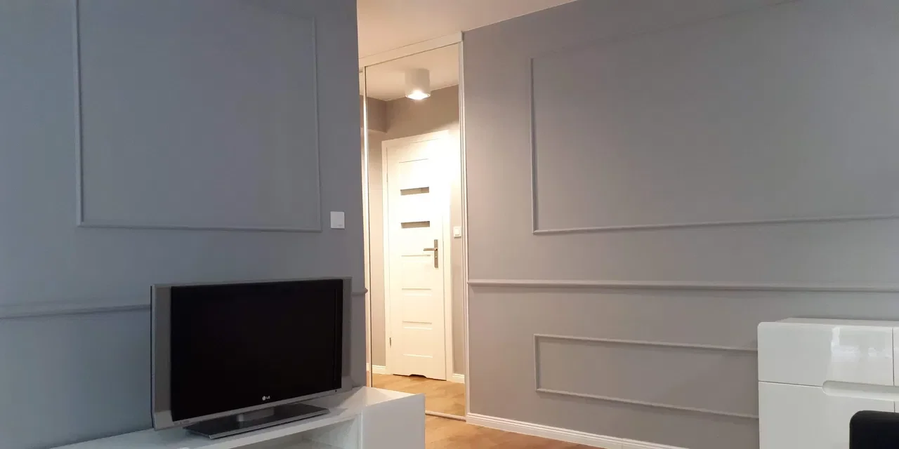 Piękna kawalerka Muranów - zdjęcie 5