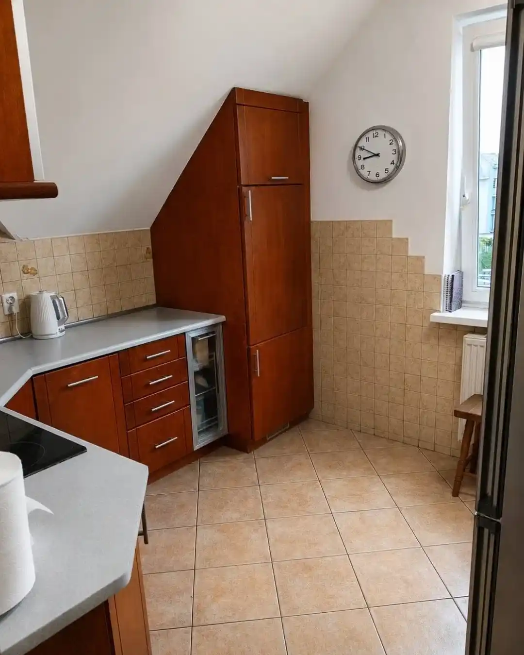 Dwupoziomowe mieszkanie 3-pokojowe z balkonem i piwnicą - zdjęcie 5