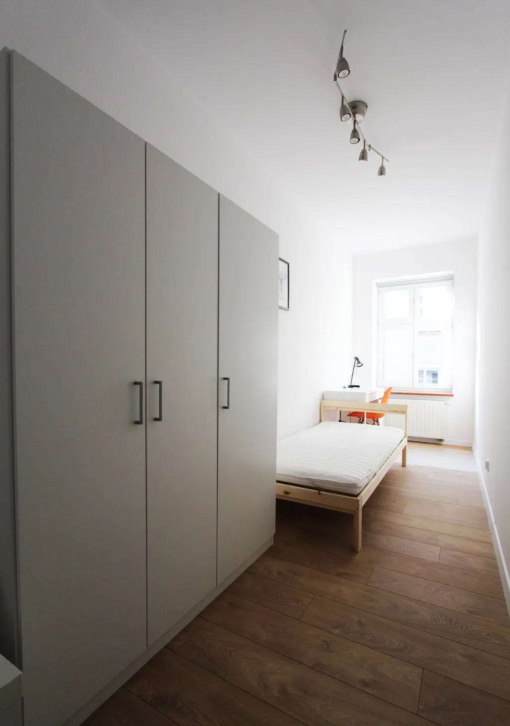 Nowy Pokój 1 os. Poznań Stary Rynek Centrum Wroniecka - zdjęcie 8