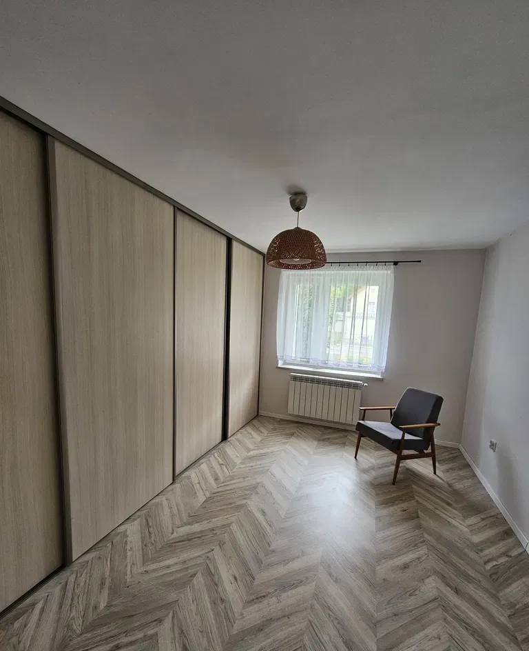 Wynajem Mieszkania 55 m² z klimatyzacją i ogródkiem - zdjęcie 4